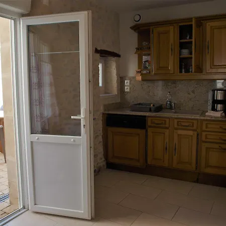 La Maisonnette Du Pecheur 브론
